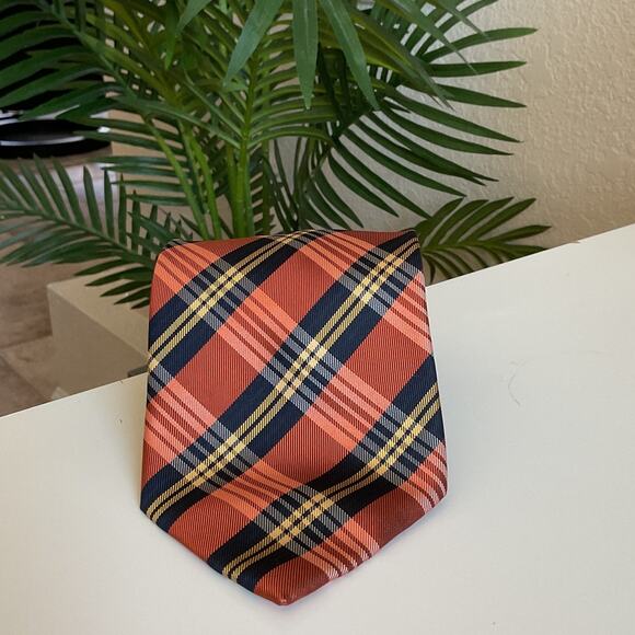 Vanheusen Other - Vanheusen Plaid Mens One Size 100% Silk Freestyle Tie